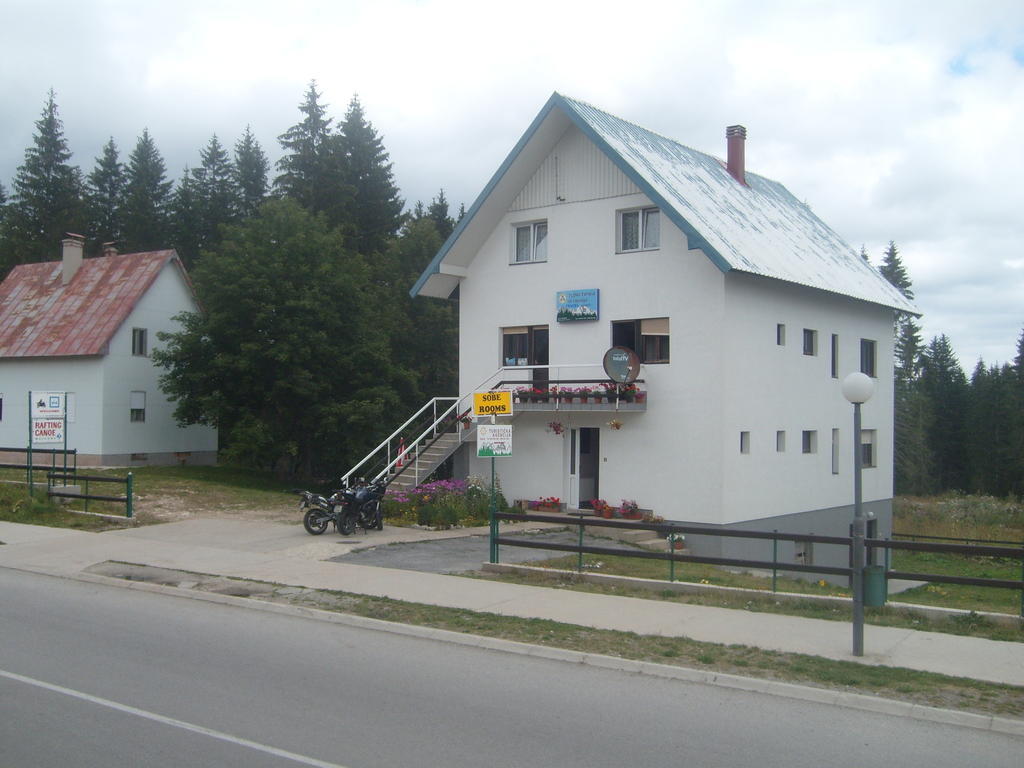 Apartments Lalovic Жабляк Номер фото